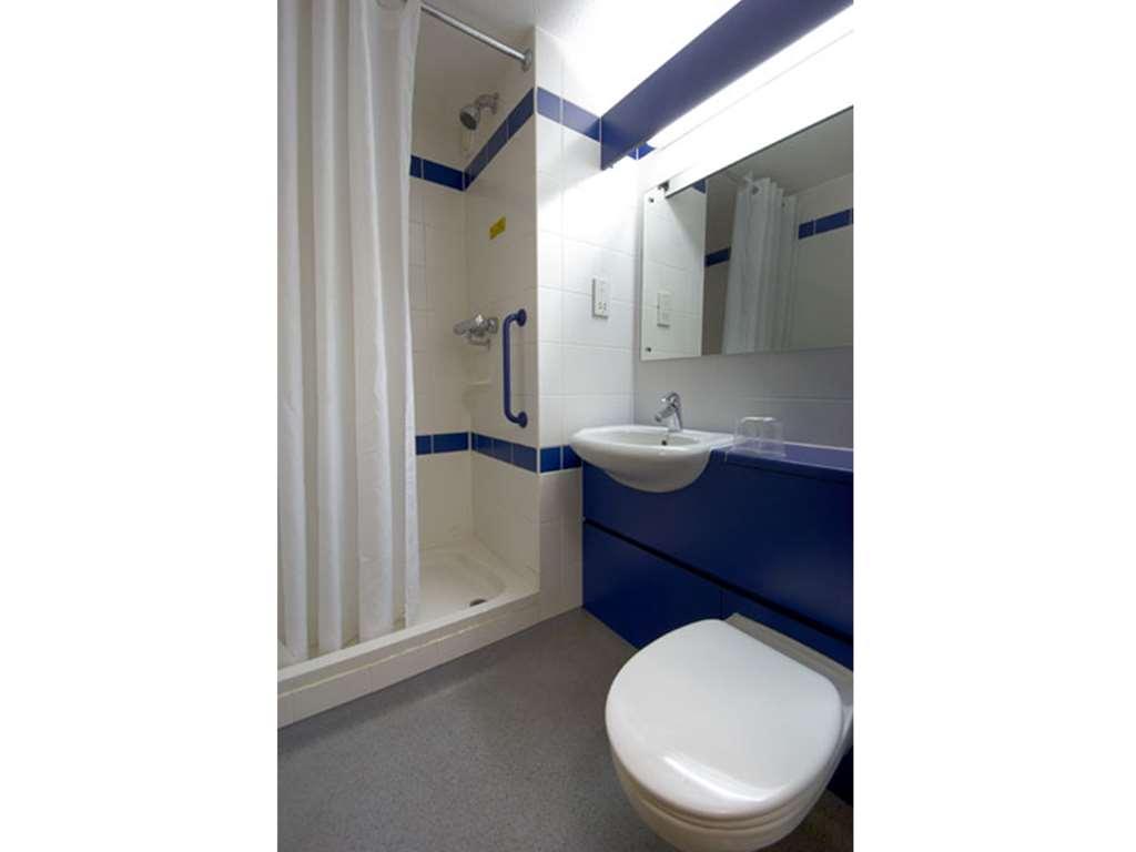 Travelodge Milton Keynes Old Stratford Phòng bức ảnh