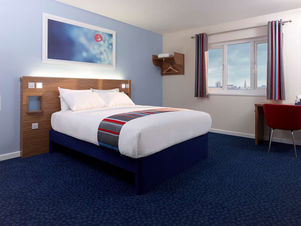 Travelodge Milton Keynes Old Stratford Phòng bức ảnh